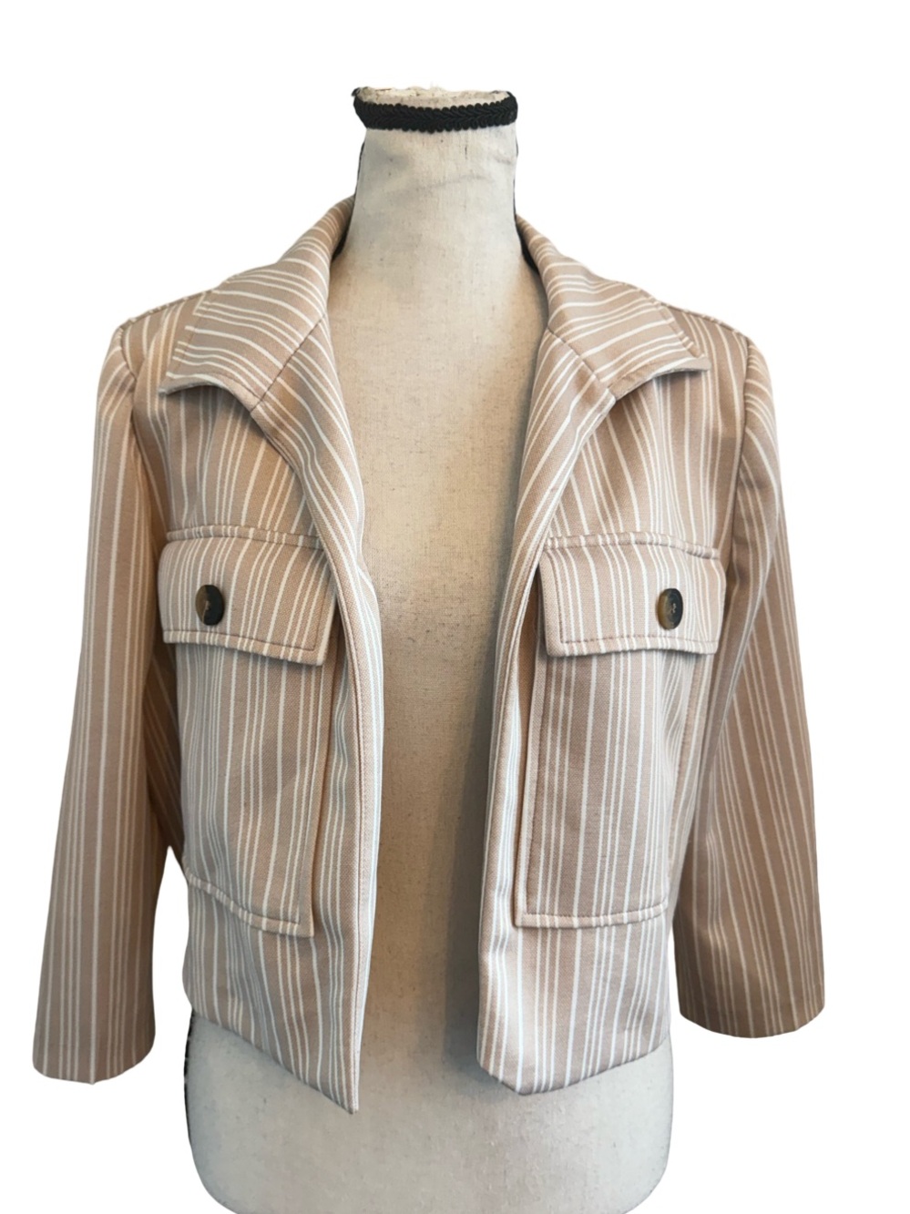 NYCC New York Clothing Co Beige White Striped Cropped Jacket Blazer Medium 20x17